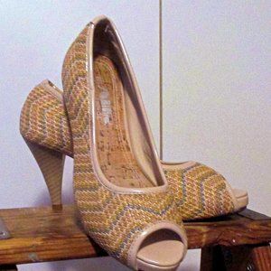 AIR BALANCE MULTI COLOR OPEN TOE HEEL Women Size 6 SHOE